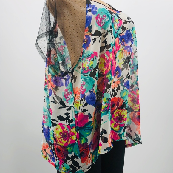 Forever 21 Floral Sheer Blouse - Picture 5 of 5